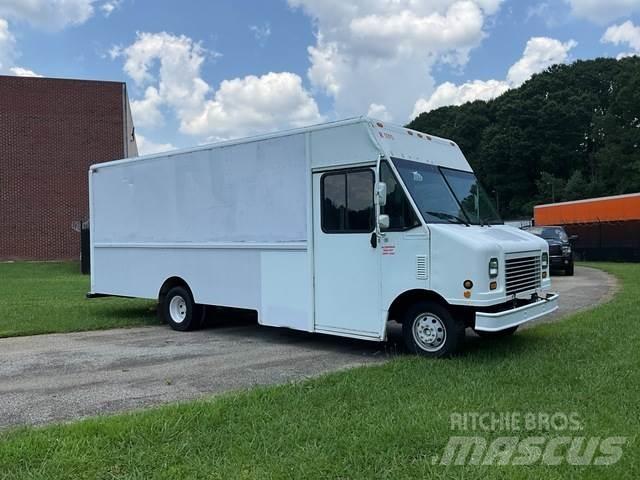 Ford Econoline Samochody dostawcze ze skrzynią zamkniętą
