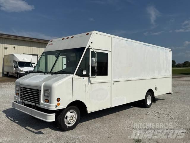 Ford Econoline Samochody dostawcze ze skrzynią zamkniętą