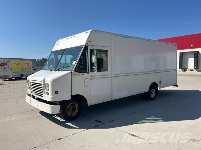 Ford Econoline Samochody dostawcze ze skrzynią zamkniętą