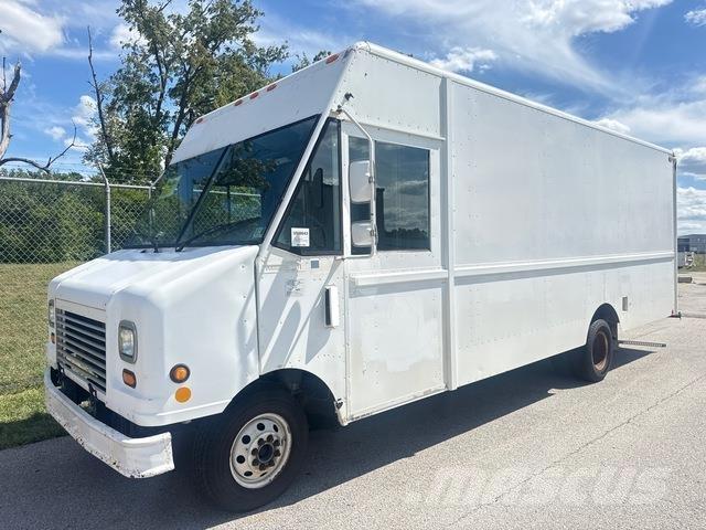 Ford Econoline Samochody dostawcze ze skrzynią zamkniętą