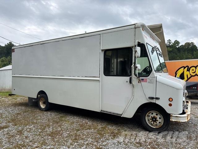 Ford Econoline Samochody dostawcze ze skrzynią zamkniętą