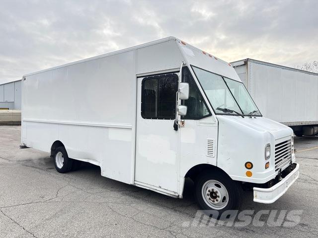 Ford Econoline Samochody dostawcze ze skrzynią zamkniętą