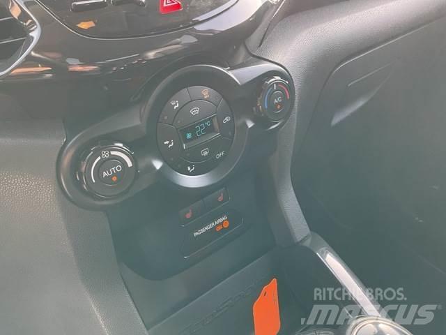 Ford Ecosport Samochody osobowe