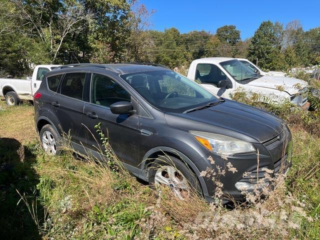 Ford Escape Samochody osobowe