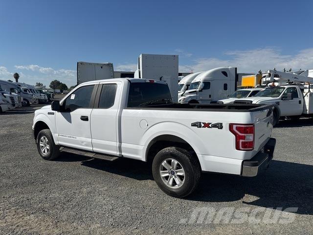 Ford F-150 Pick-upy / Pojazdy z otwieranymi burtami