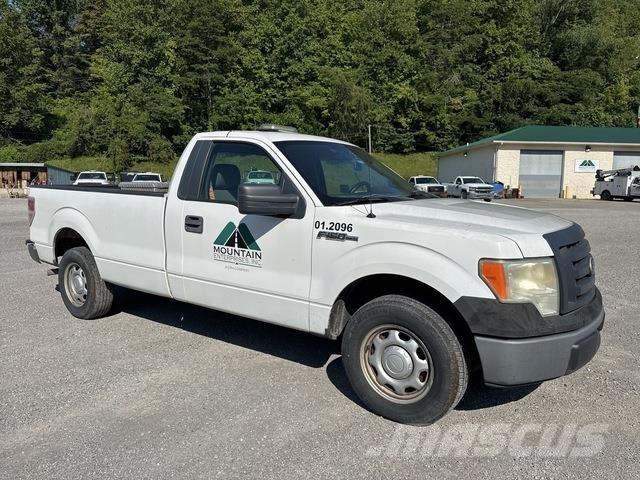 Ford F-150 Pick-upy / Pojazdy z otwieranymi burtami