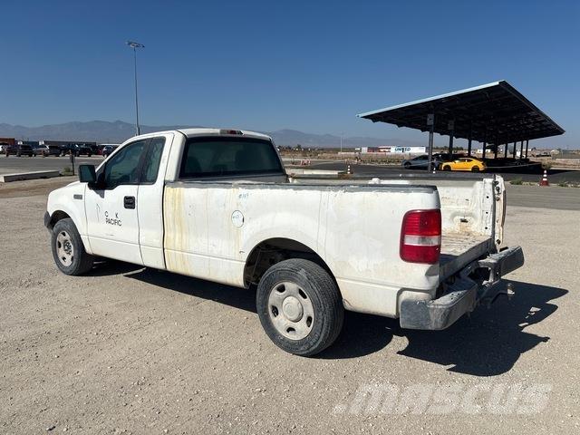 Ford F-150 Pick-upy / Pojazdy z otwieranymi burtami