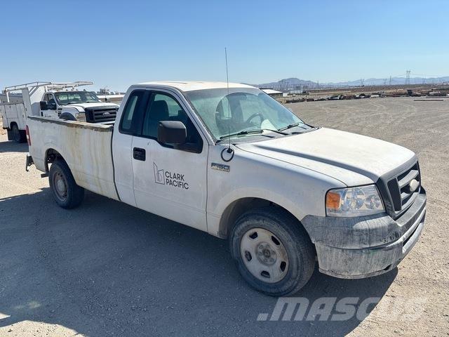 Ford F-150 Pick-upy / Pojazdy z otwieranymi burtami