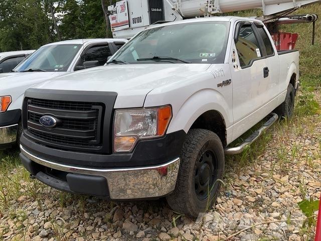 Ford F-150 Pick-upy / Pojazdy z otwieranymi burtami