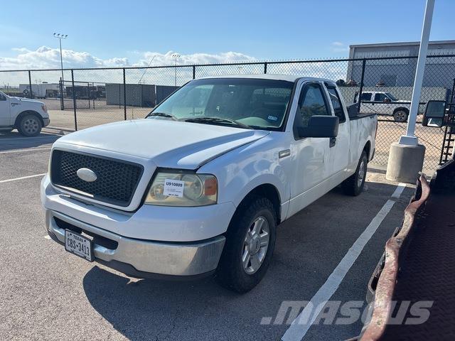 Ford F-150 Pick-upy / Pojazdy z otwieranymi burtami