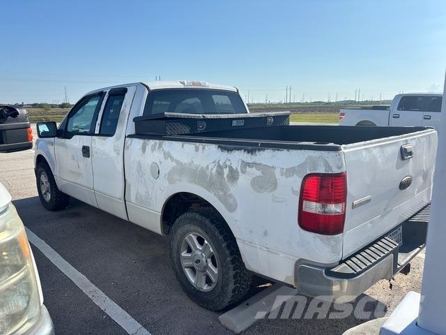 Ford F-150 Pick-upy / Pojazdy z otwieranymi burtami