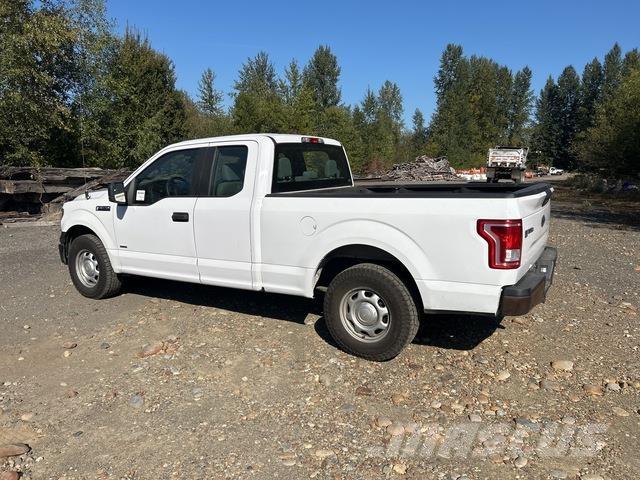 Ford F-150 Pick-upy / Pojazdy z otwieranymi burtami