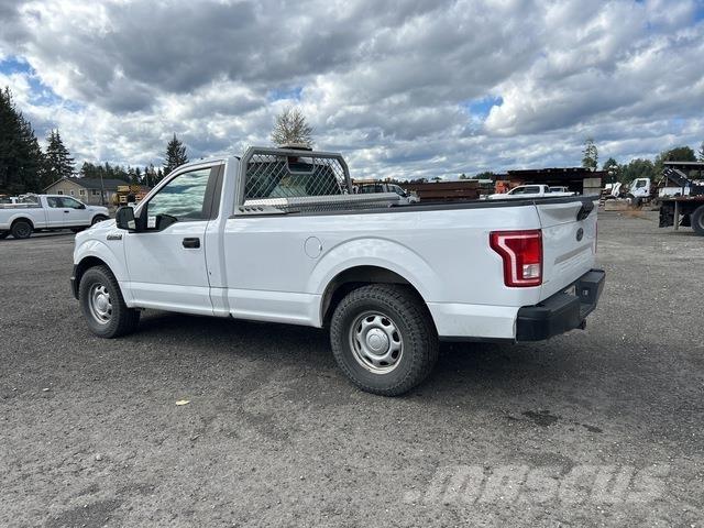 Ford F-150 Pick-upy / Pojazdy z otwieranymi burtami