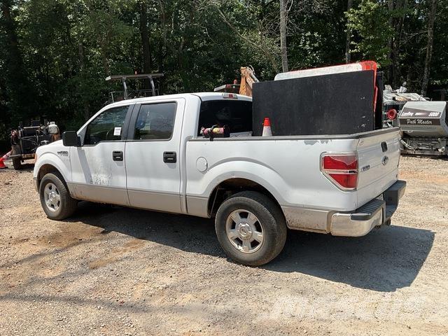 Ford F-150 Pick-upy / Pojazdy z otwieranymi burtami