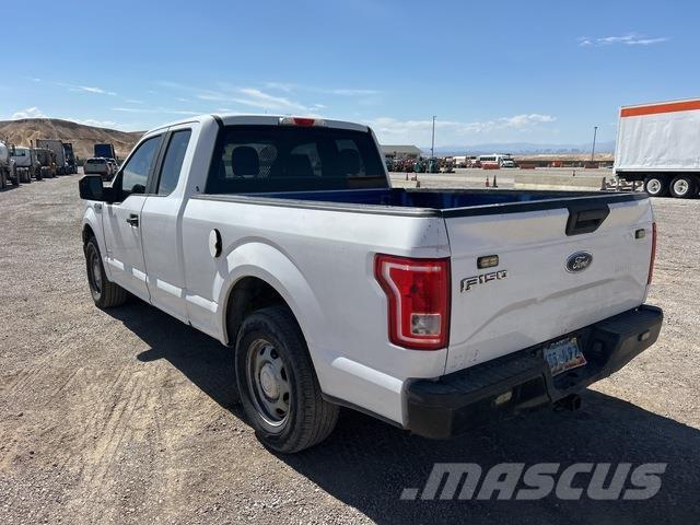 Ford F-150 Pick-upy / Pojazdy z otwieranymi burtami