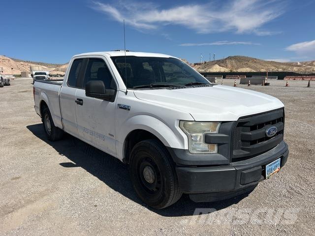 Ford F-150 Pick-upy / Pojazdy z otwieranymi burtami
