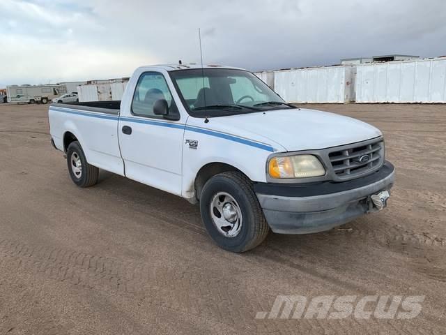 Ford F-150 XL Inne