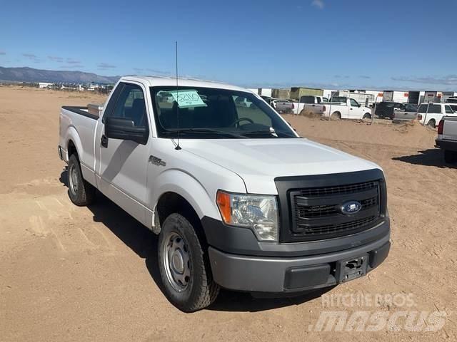 Ford F-150 XL Inne