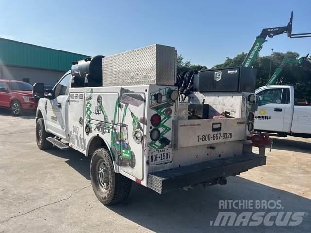 Ford F-250 Pojazdy komunalne