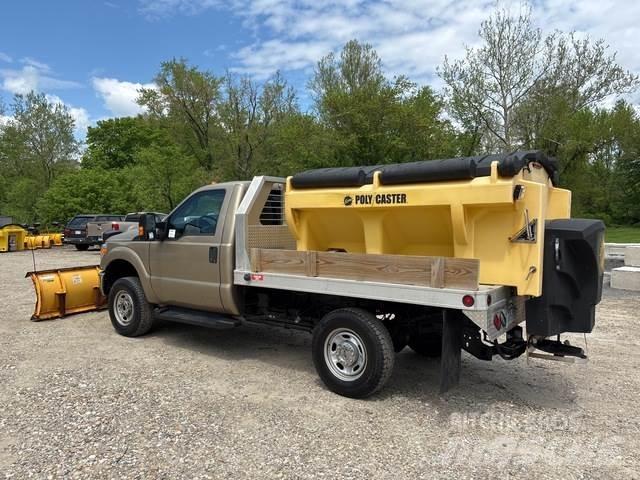 Ford F-250 Lemiesze i pługi śnieżne