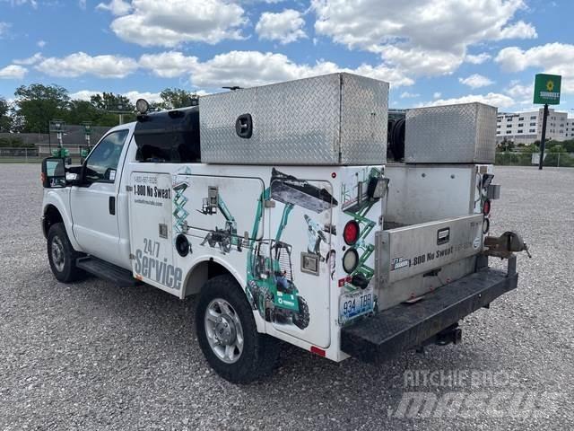 Ford F-250 Pojazdy komunalne
