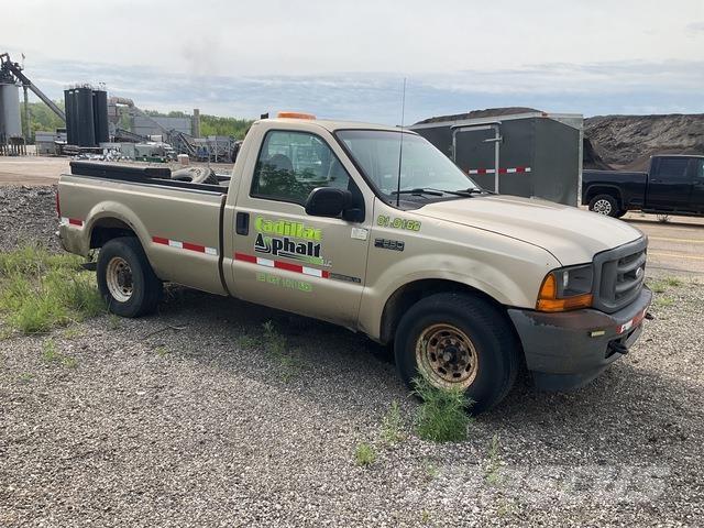 Ford F-250 Inne