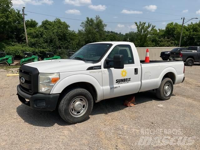 Ford F-250 Inne