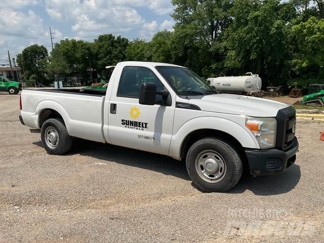 Ford F-250 Inne