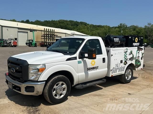 Ford F-250 Pojazdy komunalne