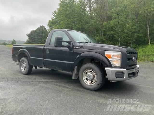 Ford F-250 Inne