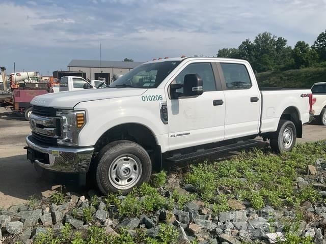 Ford F-250 Inne