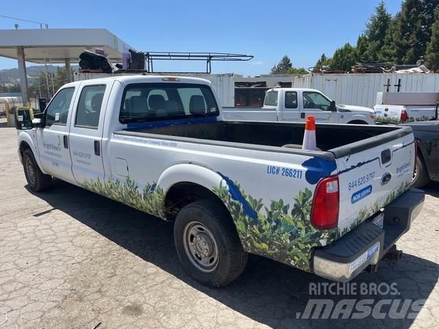 Ford F-250 Inne