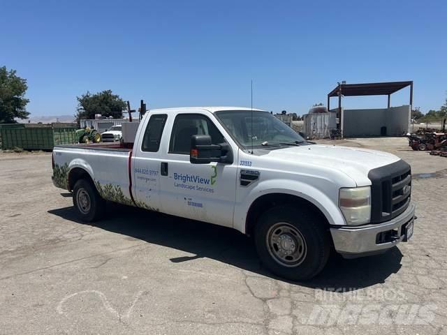 Ford F-250 Inne