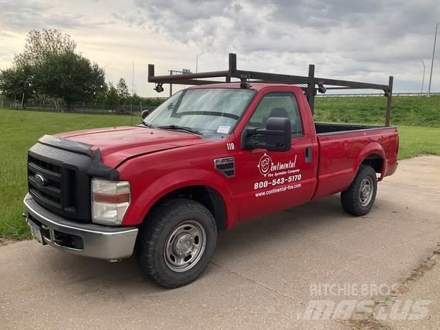 Ford F-250 Inne