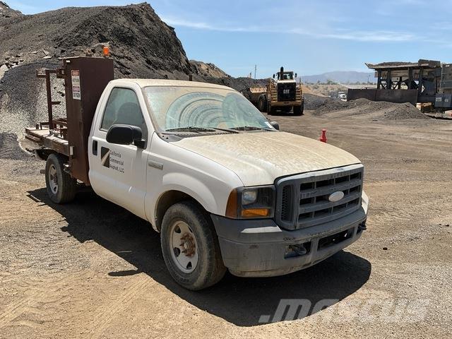 Ford F-250 Ciężarówki typu Platforma / Skrzynia