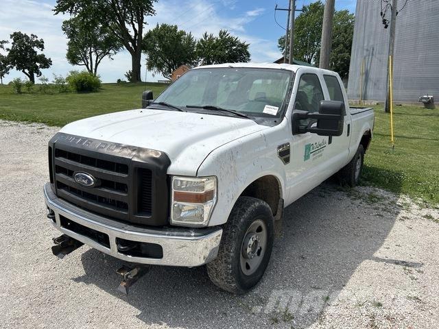 Ford F-250 Pick-upy / Pojazdy z otwieranymi burtami