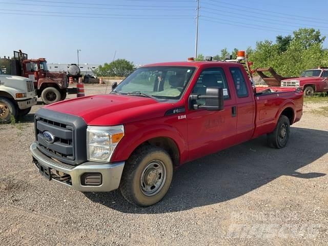 Ford F-250 Inne