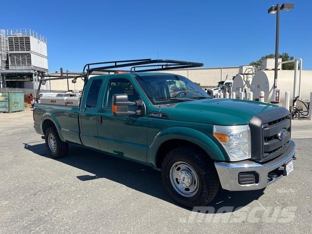 Ford F-250 Inne