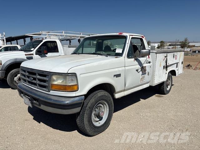 Ford F-250 Pick-upy / Pojazdy z otwieranymi burtami