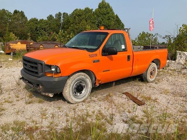 Ford F-250 Pick-upy / Pojazdy z otwieranymi burtami