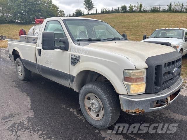 Ford F-250 Pick-upy / Pojazdy z otwieranymi burtami