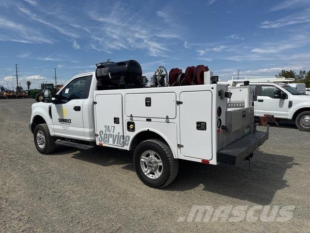 Ford F-250 Pojazdy komunalne