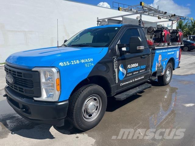 Ford F-250 Maszyny budowlane - Inne