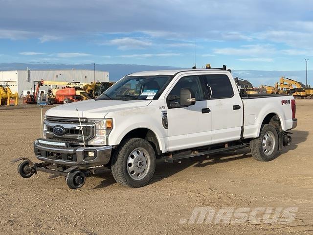 Ford F-250 Pick-upy / Pojazdy z otwieranymi burtami