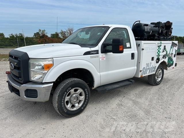 Ford F-250 Pojazdy komunalne