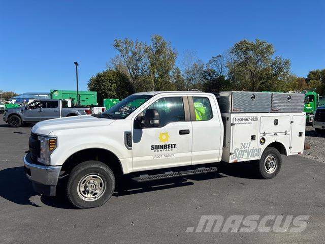 Ford F-250 Pojazdy komunalne