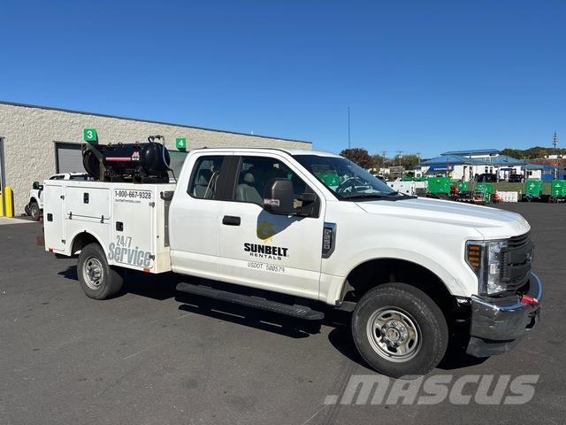Ford F-250 Pojazdy komunalne