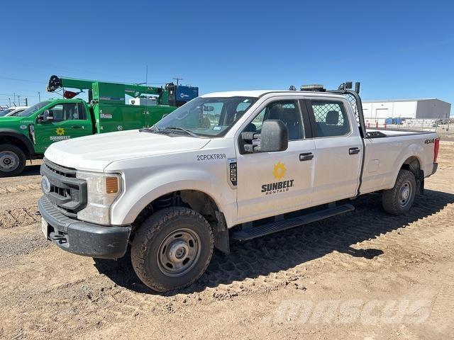 Ford F-250 Pick-upy / Pojazdy z otwieranymi burtami