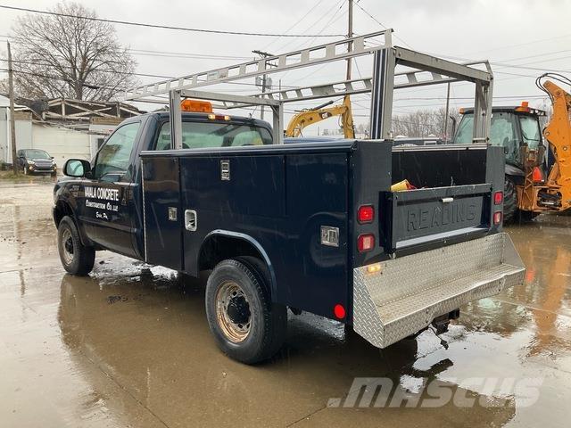 Ford F-250 Pick-upy / Pojazdy z otwieranymi burtami