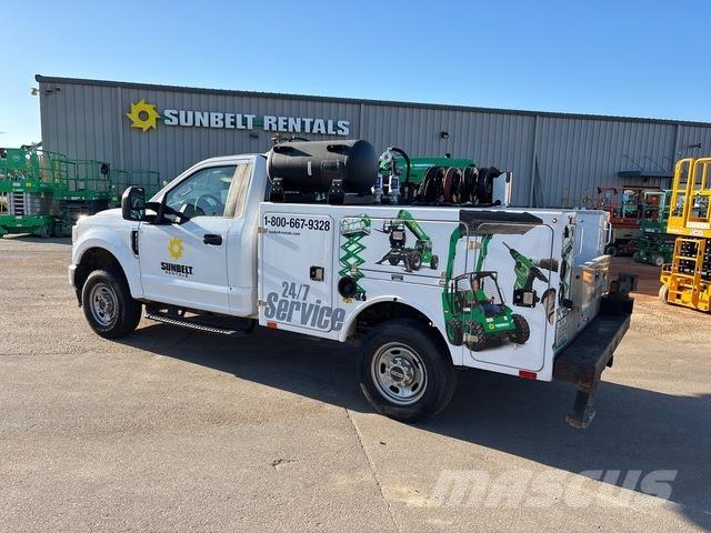 Ford F-250 Pojazdy komunalne